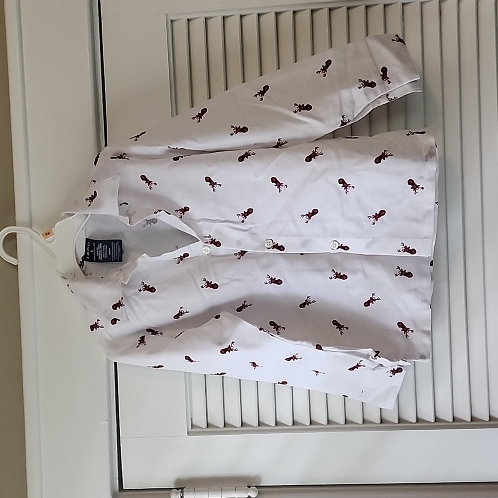 NWOT - Boy's Izod Reindeer/deer Theme Button-down White Shirt in Size 6